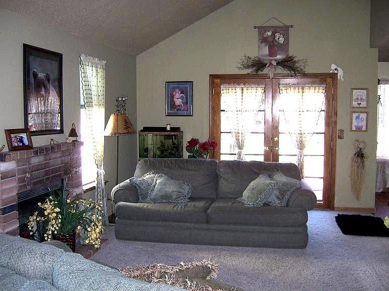 2nd image of 2794 Chavez Dr