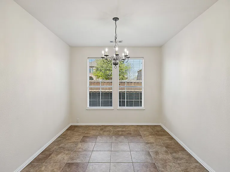 5193 Rolling Hills Dr — Photo 26
