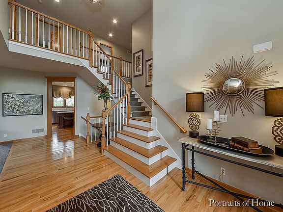 3rd image of 0N189 Holland Ln