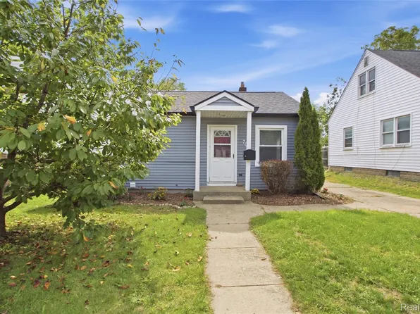 702 Maus Ave, Ypsilanti, MI 48198