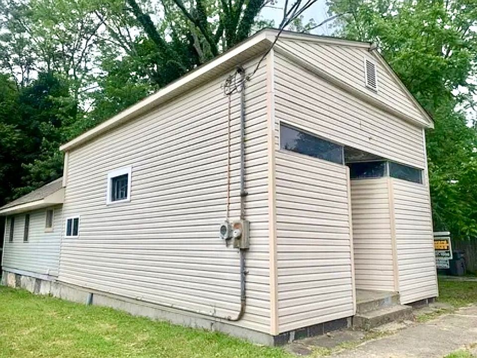 1st image of 4020 Erie St