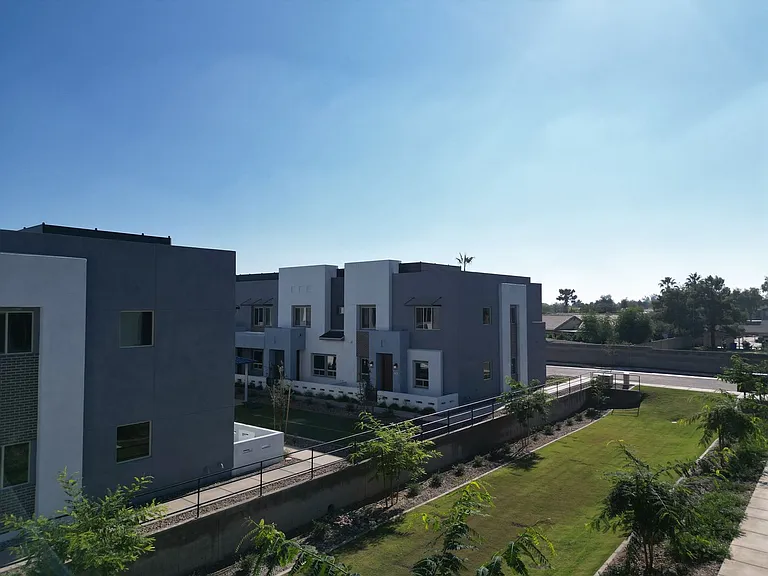 733 E Commonwealth Ave #38 — Photo 36