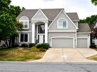 13010 Mackey St, Overland Park, KS 66213
