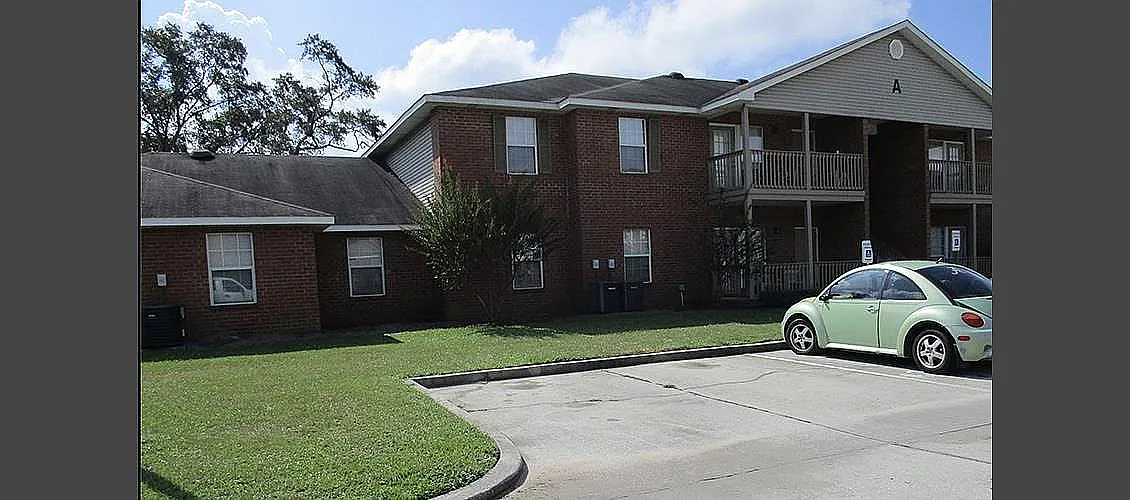 Peppertree Estates — Photo 1