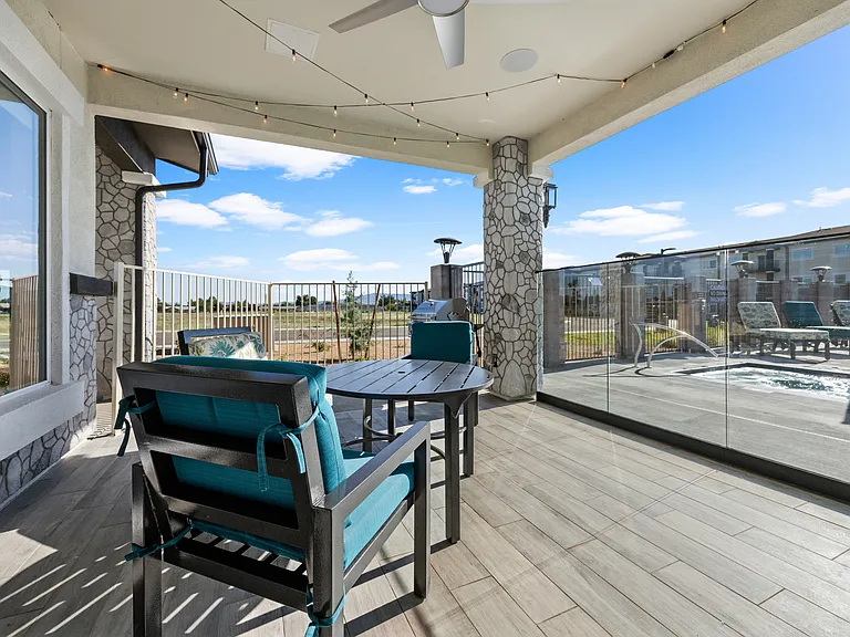 Granite Mountain Apartments — Photo 35
