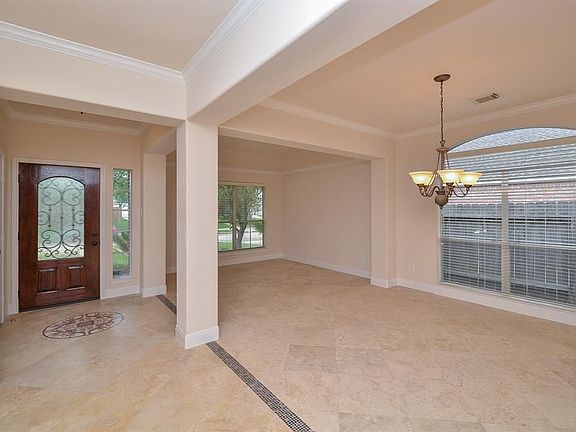 3rd image of 5211 Fairweather Ct