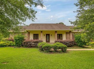 5930 Greenview Rd, Bastrop, LA 71220