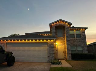 5405 Lansdowne Ave, Fort Worth, TX 76135