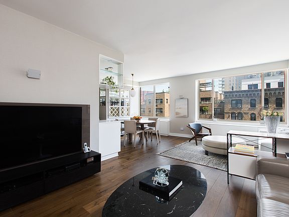 2nd image of 308 E 72nd St APT 16B