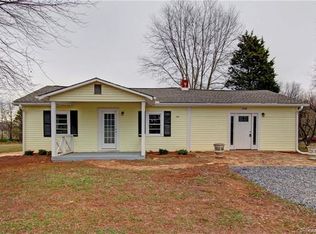 2584 Old Mountain Rd, Statesville, NC 28625