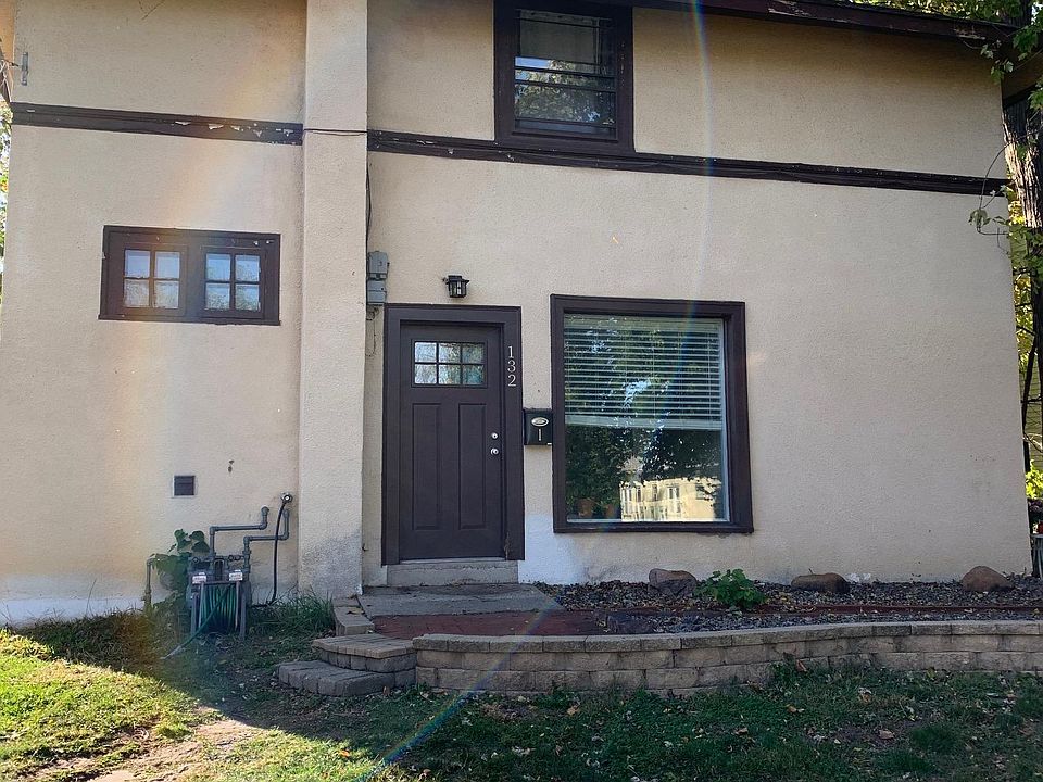 1st image of 132 Bluff Ave #1