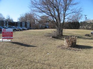 1651 Irving Park Rd, Hanover Park, IL 60133