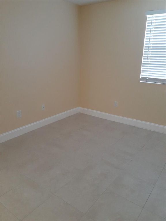 1247 SW 46th Ave APT 1307, photo 6