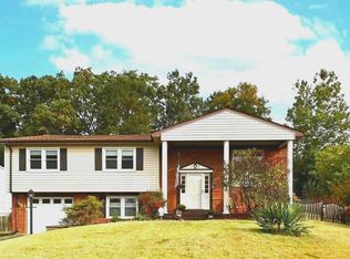 13833 Delaney Rd, Woodbridge, VA 22193