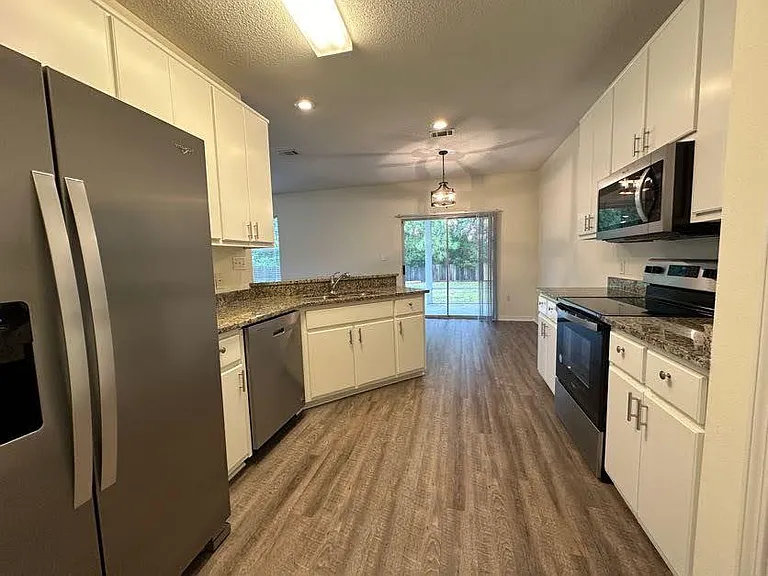 34 Las Roblas Grande Dr — Photo 8