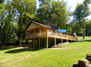 681 Gibbon Glade Rd, Farmington, PA 15437