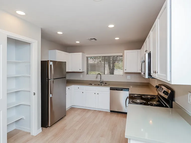 3460 S Conestoga Rd — Photo 6