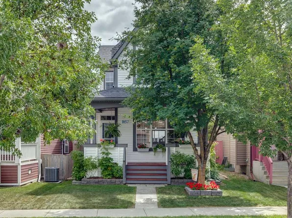 1857 N New Brighton Dr SE, Calgary, AB T2Z 4X1