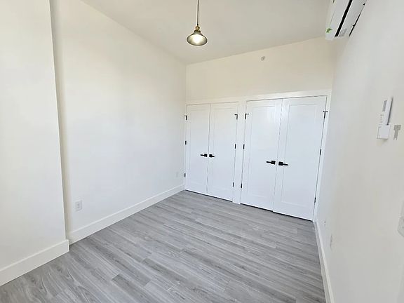 4th image of 540 Central Ave #206