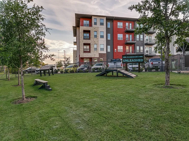 Sagemont — Photo 109