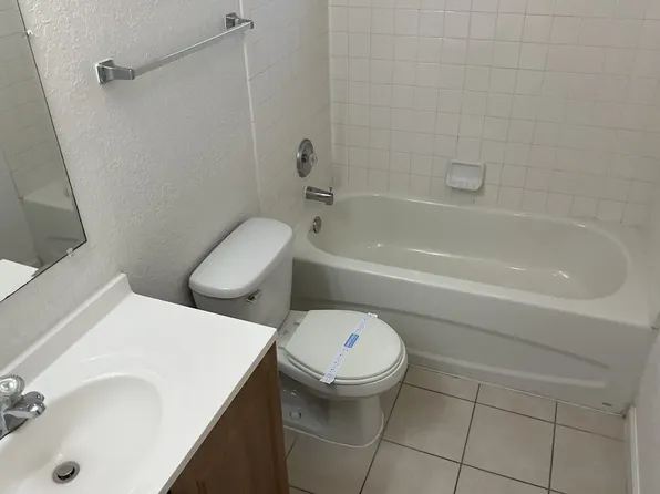 9596 67th St, Pinellas Park, FL 33782