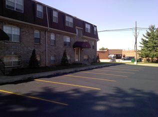 7318 Six Mile Ln #48, Louisville, KY 40220