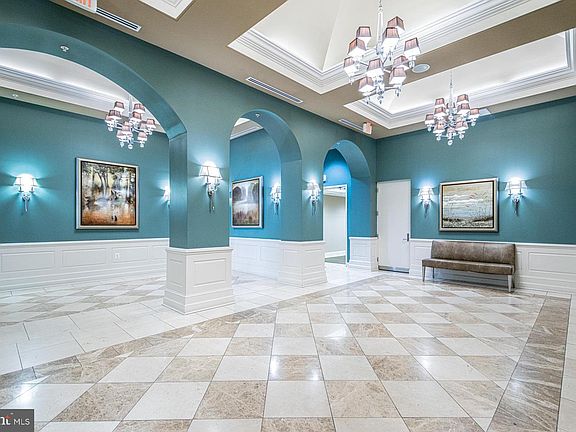 2nd image of 1915 Towne Centre Blvd Unit 707