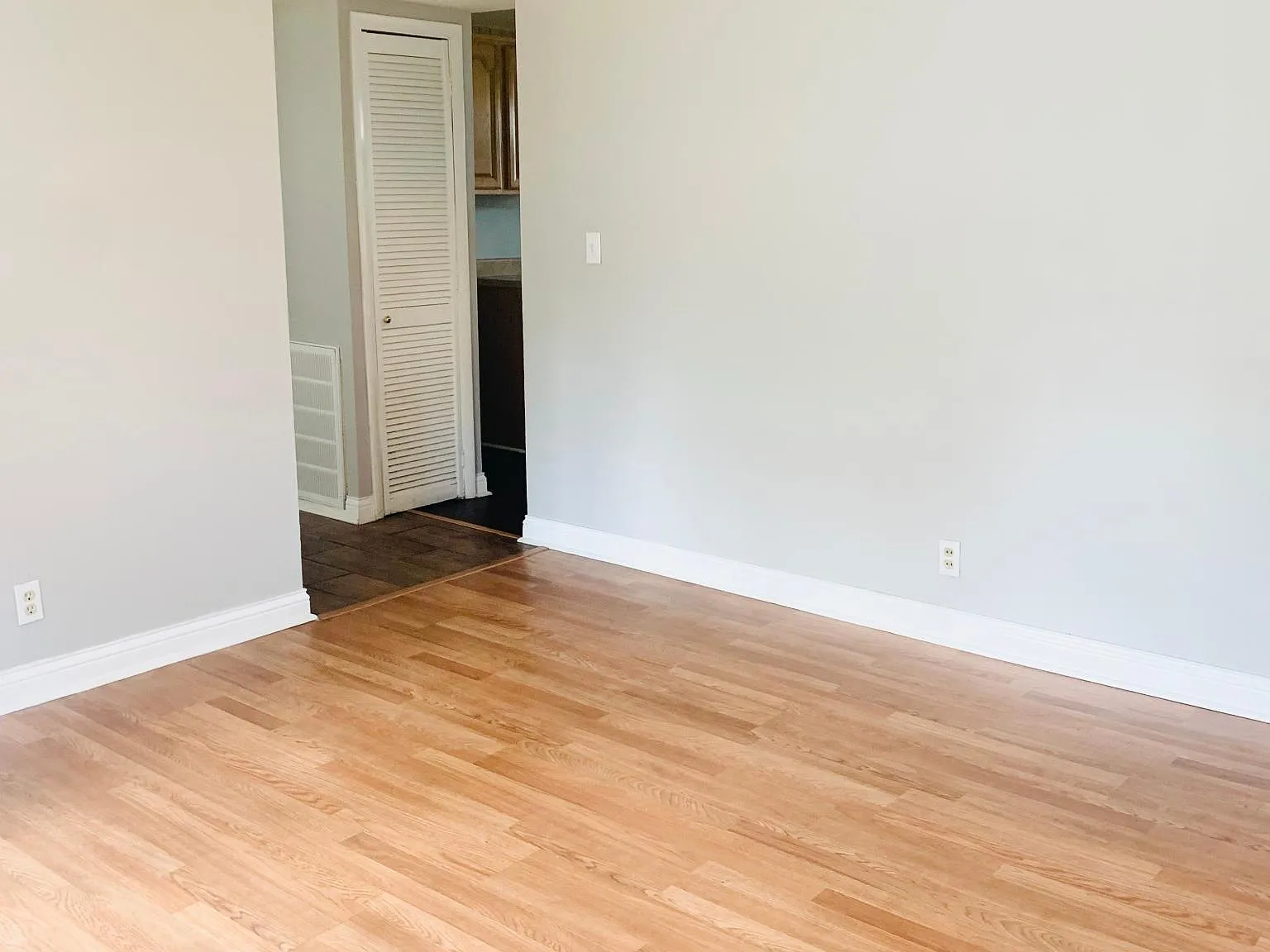 3 bed, 1000 sqft, $1,425 — Photo 4