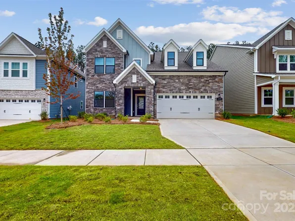 1136 Yellow Springs Dr, Huntersville, NC 28078