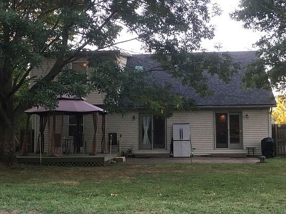 3rd image of 7011 Dove Ct