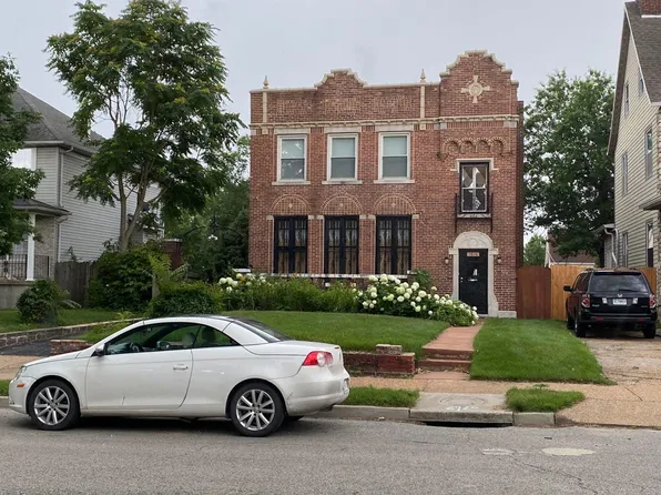 5826 Clemens Ave, Saint Louis, MO 63112