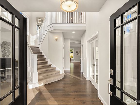 3rd image of 23978 SE 8th Place