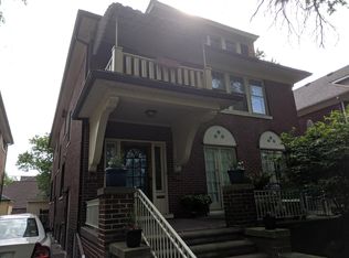 884 Nottingham Rd, Grosse Pointe Park, MI 48230