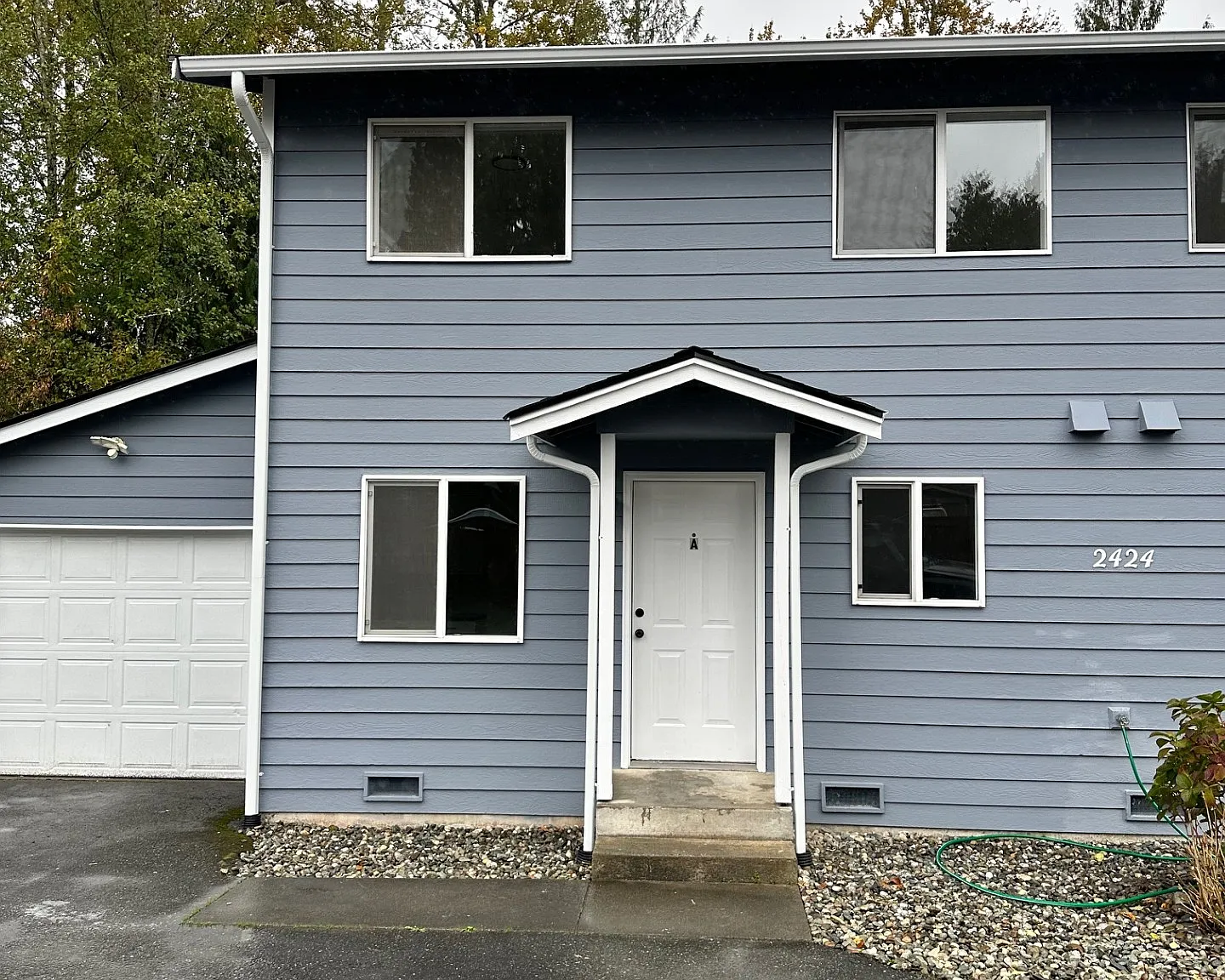 3 bed, 1.5 bath, 1200 sqft, $2,750 — Photo 2
