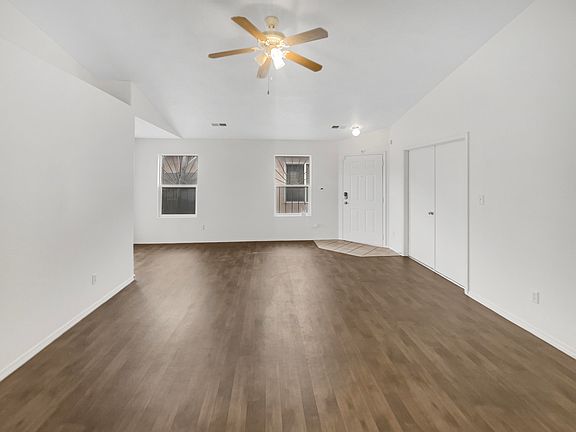 3rd image of 8027 Vista Estrella Ln SW