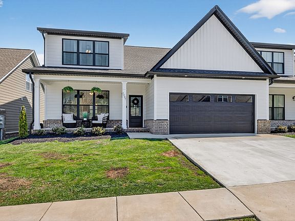 3rd image of 1097 Malinda Ln