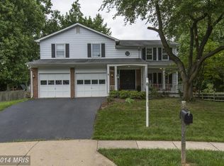 3503 Majestic Pine Ln, Fairfax, VA 22033