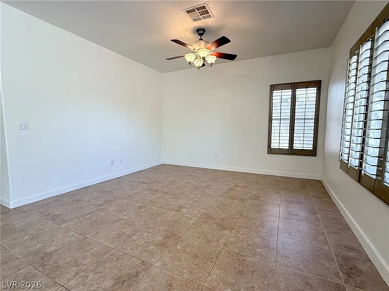 9824 Garamound Ave — Photo 7