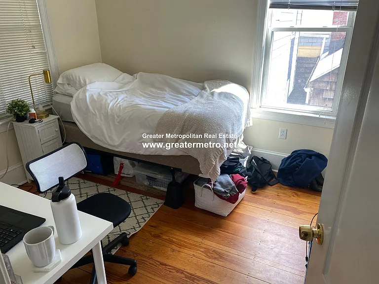 192 Tudor St #2H — Photo 5