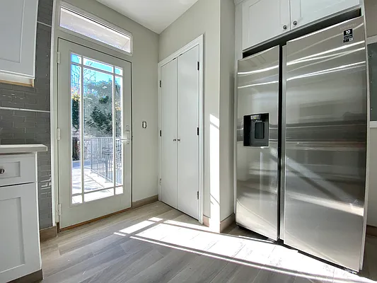 Rented by Remax Real Estate Professionals | media 108