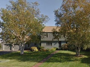 47 Broad Cove Rd, Cape Elizabeth, ME 04107