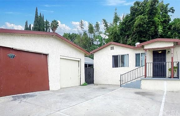 3rd image of 4455 Topaz St