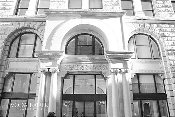Rented by Voda Bauer Real Estate | media 12