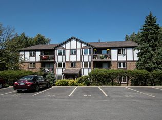 6816 Joliet Rd APT 4, Indianhead Park, IL 60525