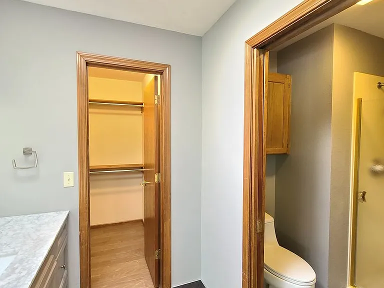 3425 E 61st Ave — Photo 26