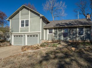 3404 W 9th Ct, Lawrence, KS 66049
