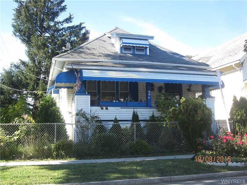 1st image of 332 Deerfield Ave