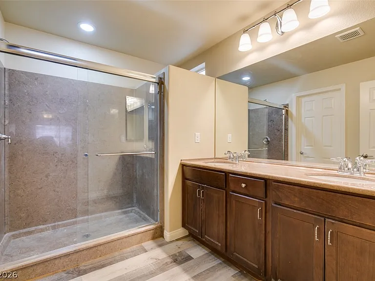 6386 Tomahawk Mill Ct — Photo 5