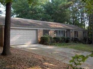 5 Eastwood Dr, Taylors, SC 29687