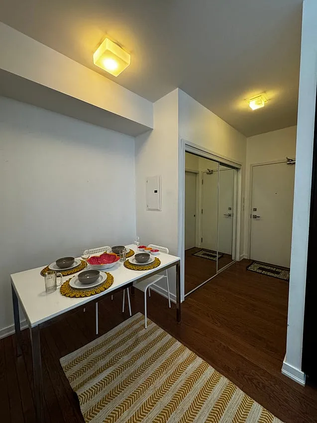 Flex Room - York St & Bremner Blvd — Photo 4